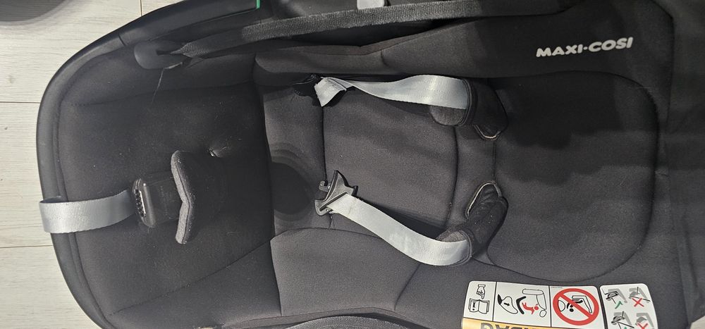 Scoica Maxi Cosi Pebble Pro + suport Auto 360