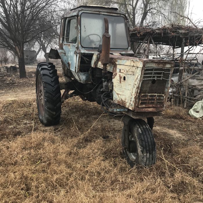 Мтз 80 трактор сотилади
