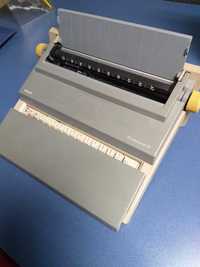 Электрическая печатная машинка Olivetti ET 55