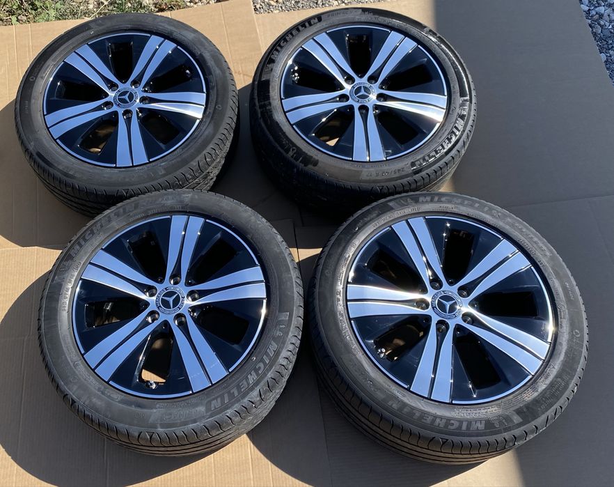 Roti vara Mercedes 17 C Klasse W206 in 2 dimensiuni DOT2023 Michelin