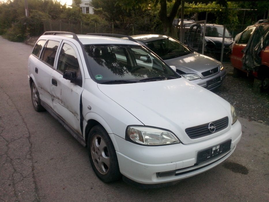 opel astra 1.6i --75ks - за части