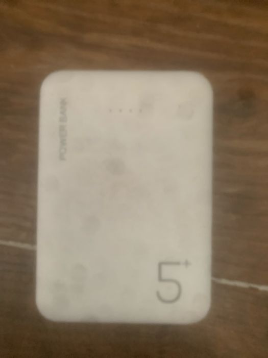 Срочно продам повер банк