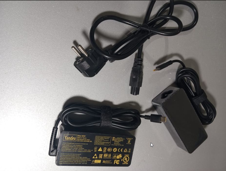 на Миди, Алиса-2, Дуо - блок питания (Type-c) от Яндекс станции