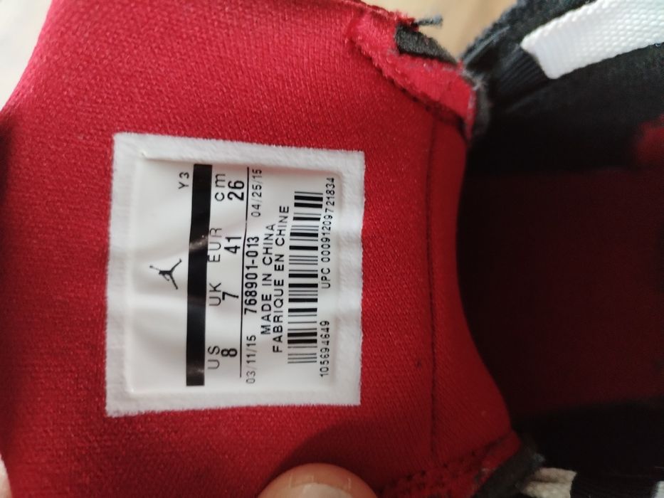 Маратонки Jordan 41 номер