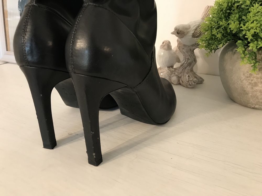 botine Zara negre