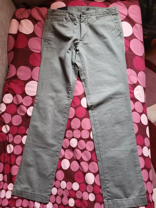 Pantaloni GAP SLIM 32x32