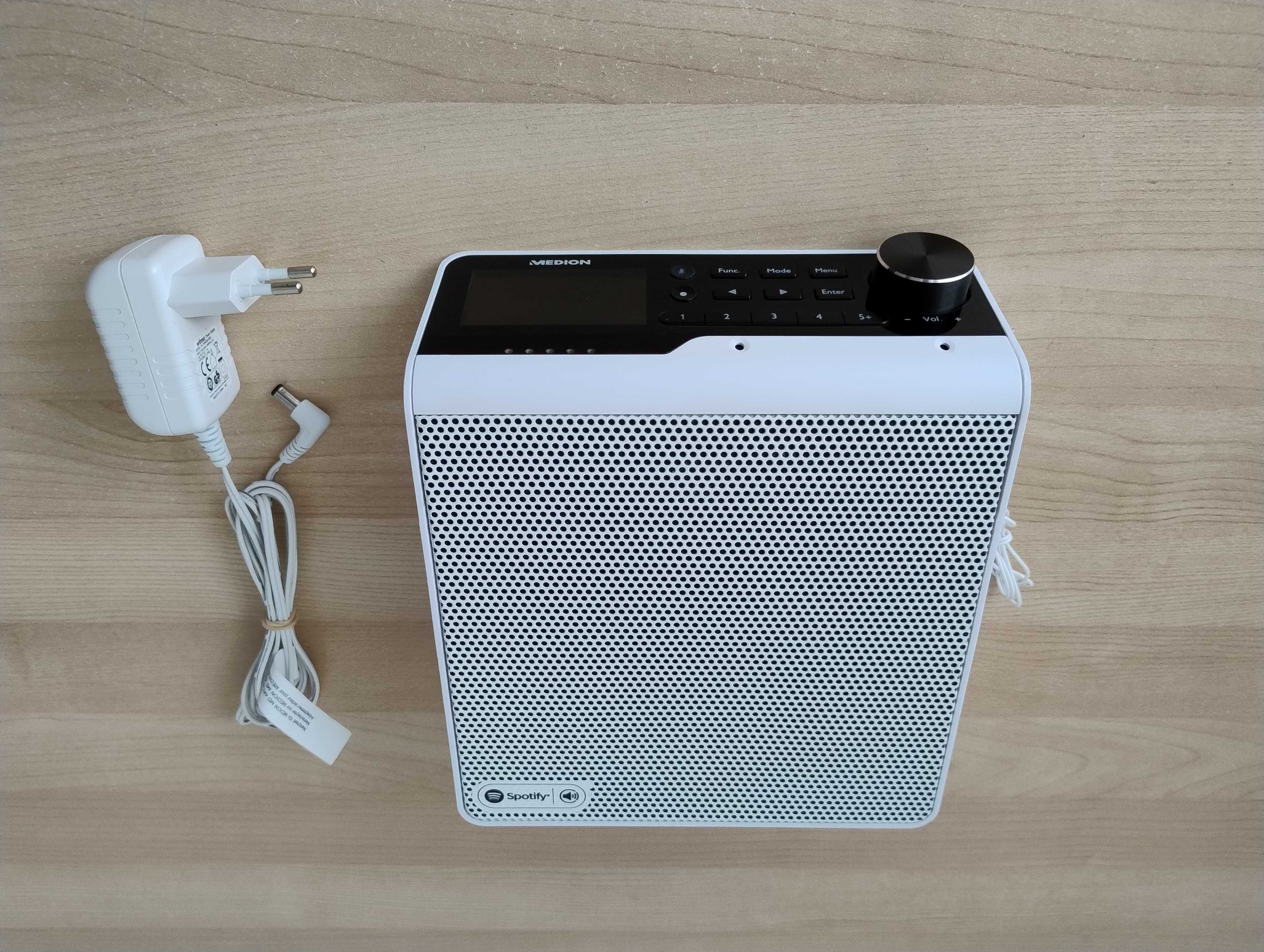 Radio Fm, WiFi, boxa bluetooth Medion