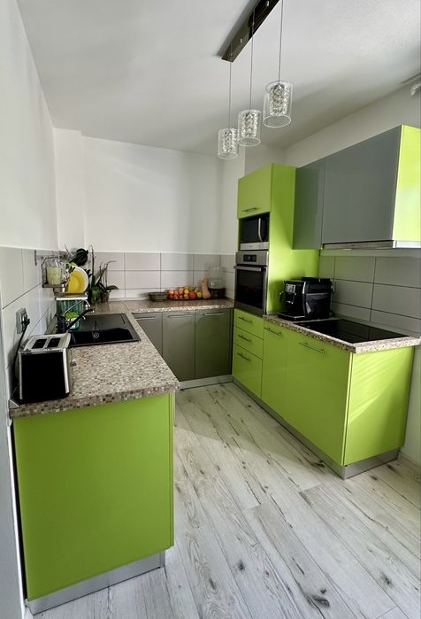 Inchiriez apartament 2 camere central Stefan cel Mare