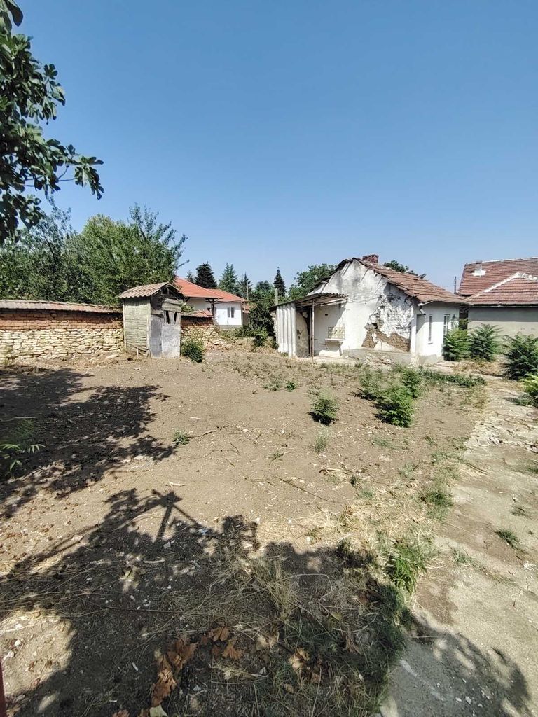 Продава се Къща в с. Згалево, Област Плевен - 99 кв.м за 181 €/кв.м - Снимка #18