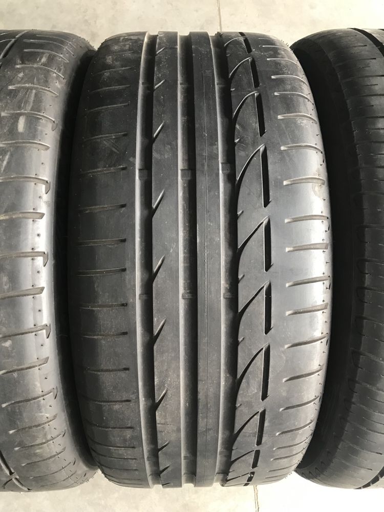 Set Anvelope Cauciucuri 245/40R18 97Y de Vara Pirelli cu Bridgestone