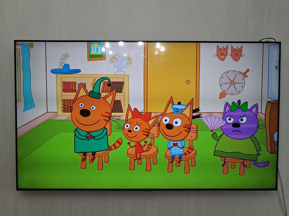 Телевизоры Samsung UE65AU7100UXCE диагональ 165см.