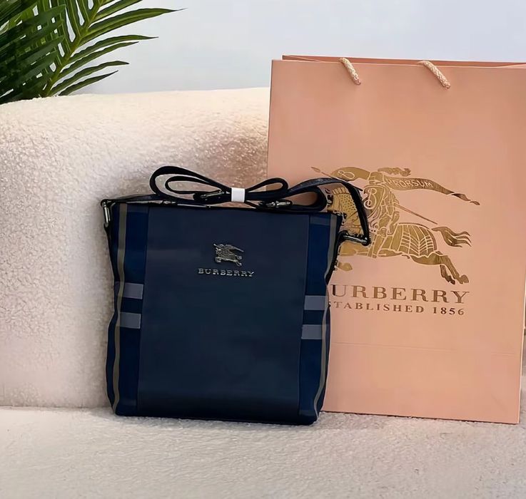 Барсетка Burberry