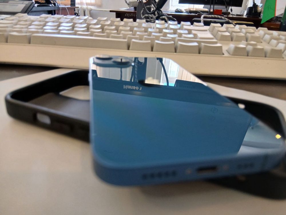 iphone 13 blue 128/gb