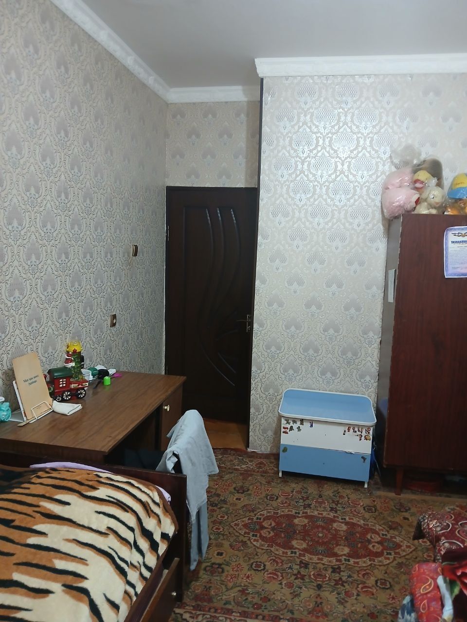 Срочна сотамиз 3х квартира 10 авто баззада