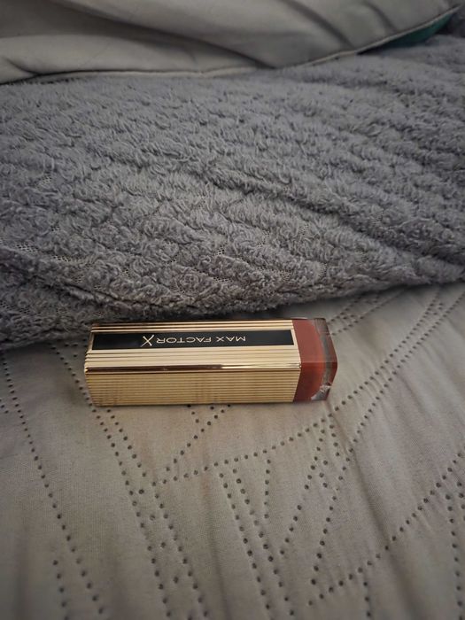 Ruj Max Factor Hidratant