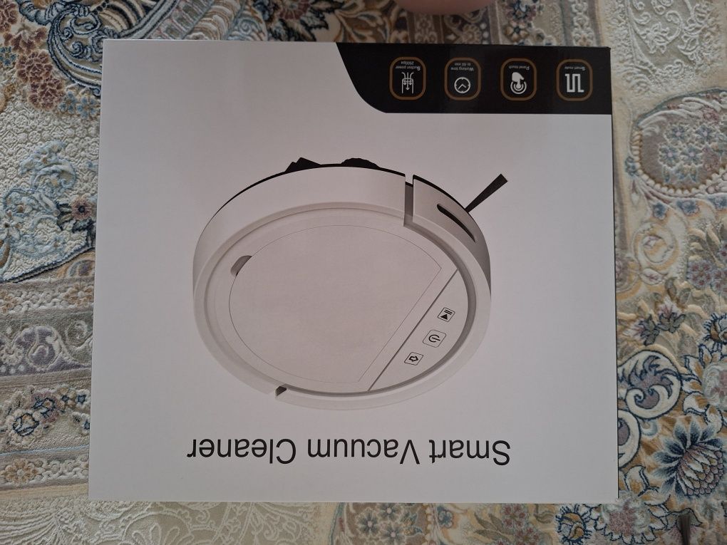 Продаётся новый домашний робот пылесос