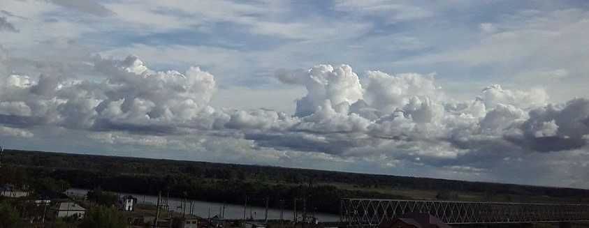 Меняю двух комнатную с видом на Иртыш, на однокомнатную