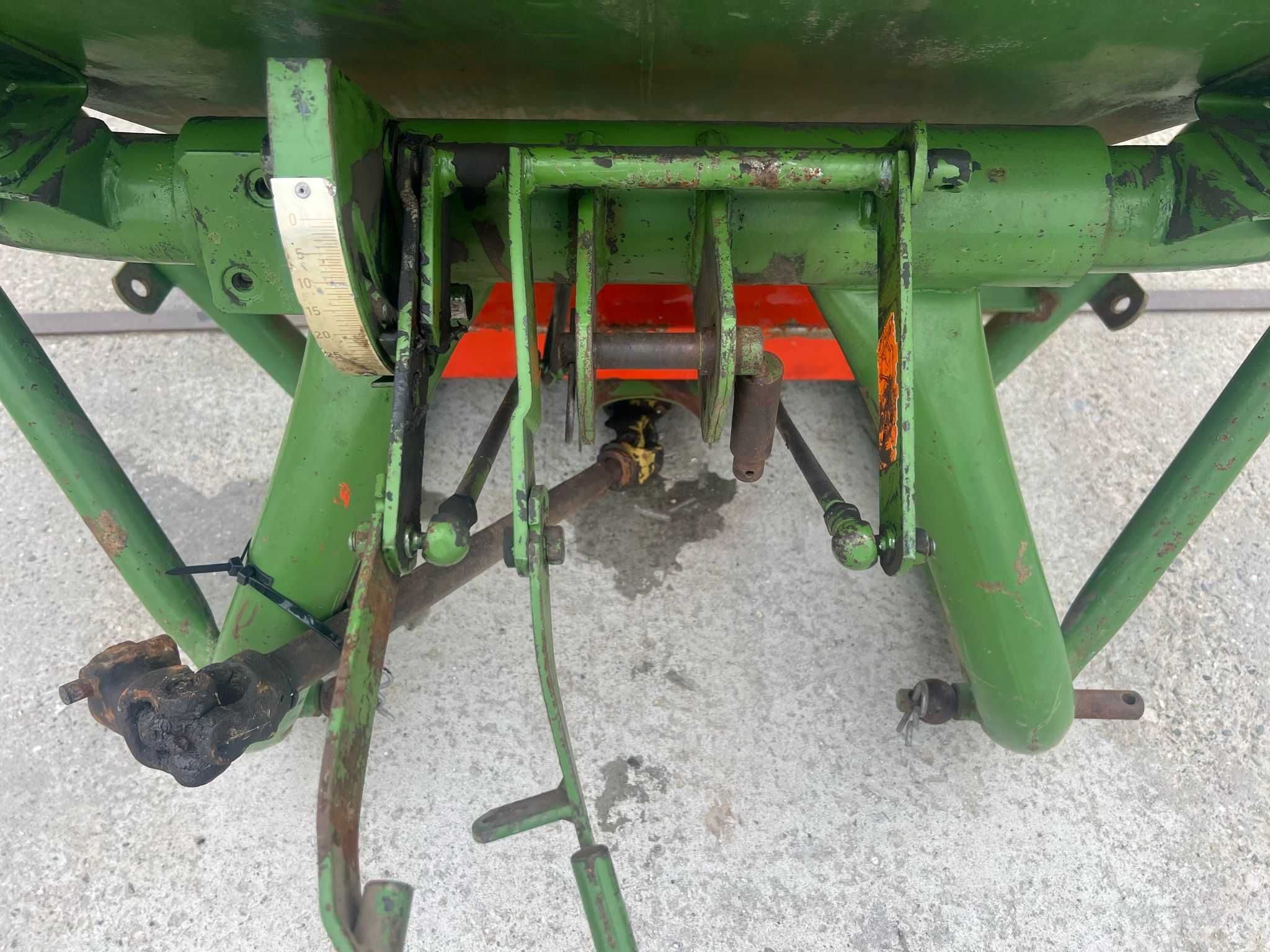 Mig / Distribuitor de ingrasamant Amazone ZA-F 803  (800 Litri)