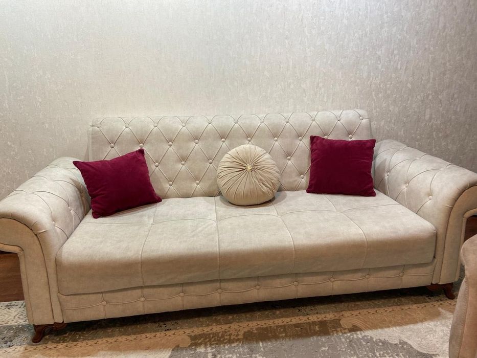 Продам диван в отличном состоянии