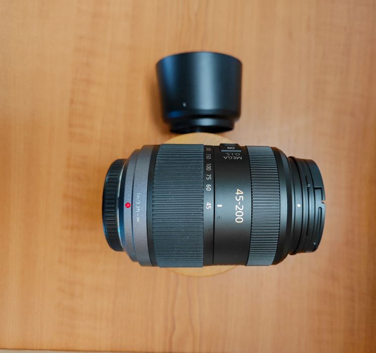 Panasonic Lumix G Vario 45-200mm f/4-5.6 OIS – MFT (Mk I)
Obiectiv în
