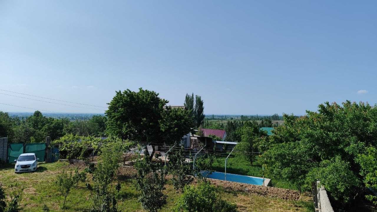 Tez sotiladi! go‘zal tog‘ manzarasiga ega 6 sotix yer uchastkasi.