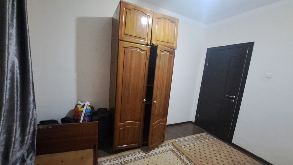 Чирчик шахар 
Пед инститпут ёнида 7 етажкада
#3-хона 1-етаж 
Кварти