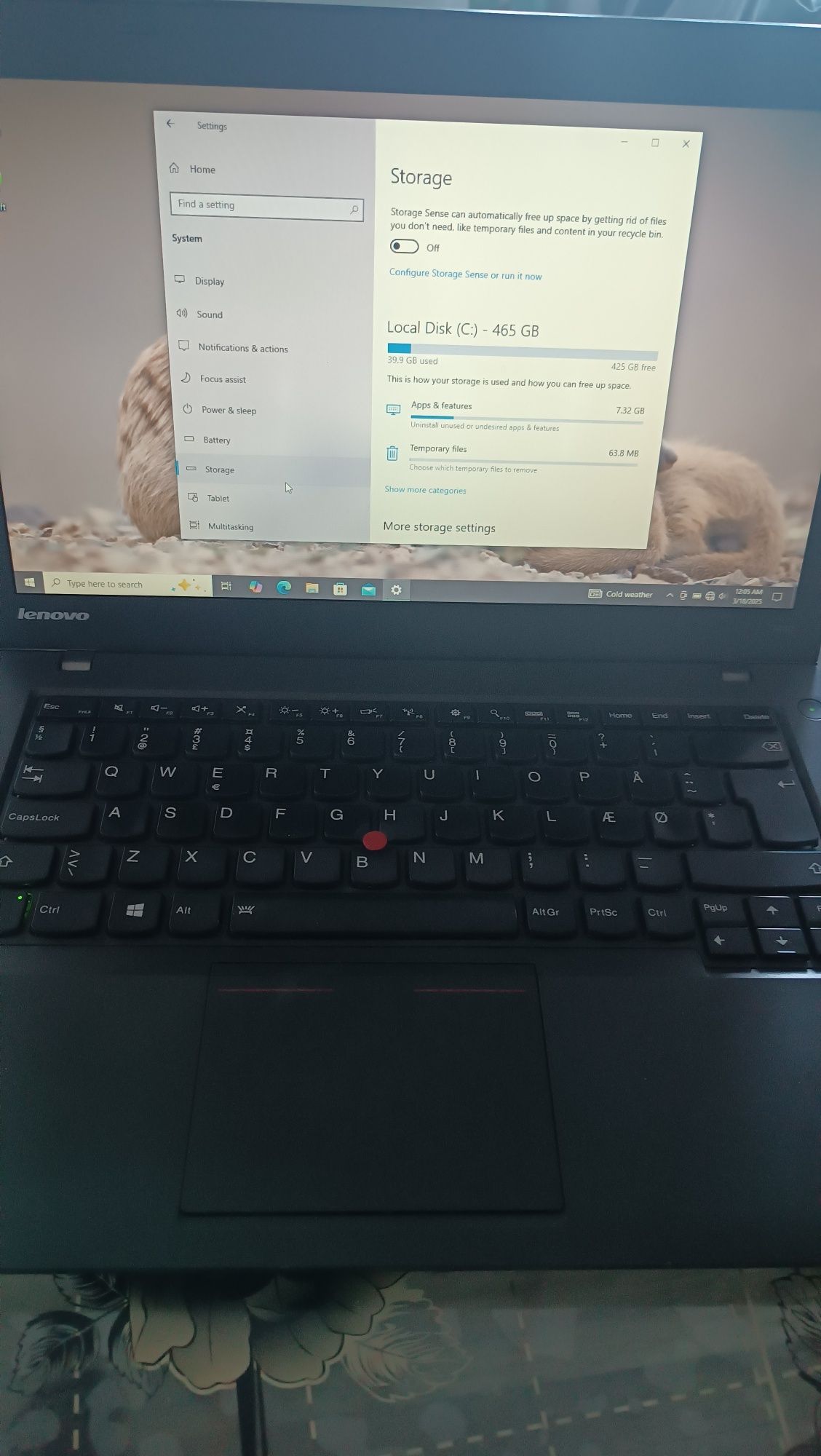 Vând laptop Lenovo INTEL i5