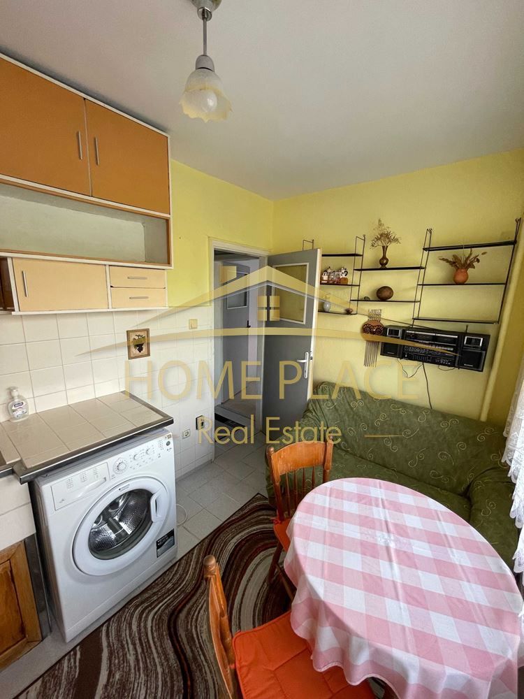Дава се под наем Тристаен апартамент в Варна, Левски - 65 кв.м за 382.5 € - Снимка #3