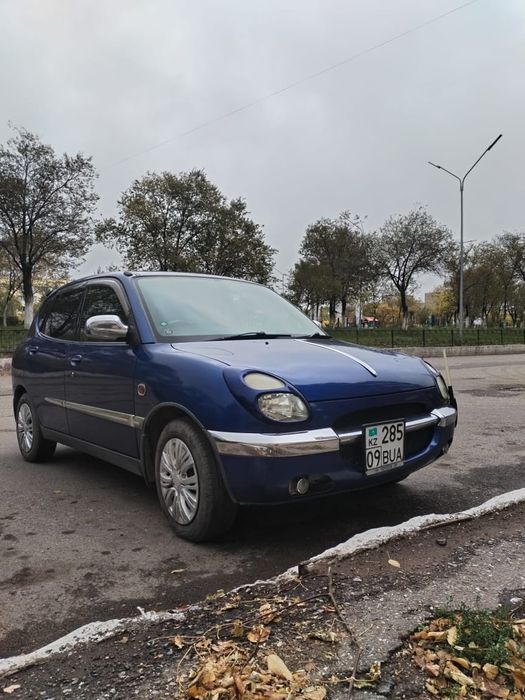 Toyota Duet / Daihatsu Storia