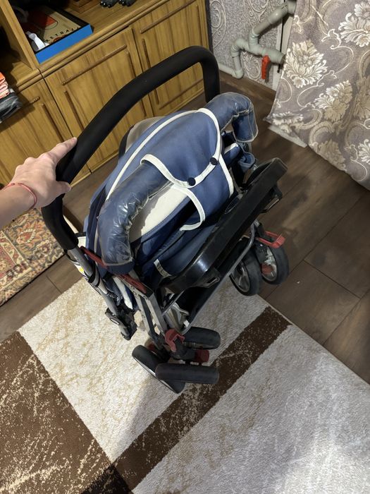 Продам детскую коляску