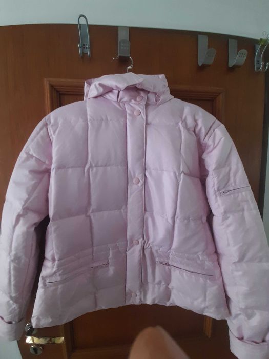 Дамски пухени якета