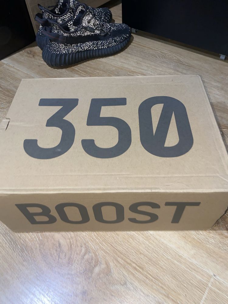 Yeezy 350 v2 reflective