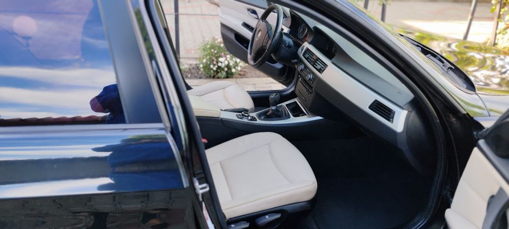 BMW 320d e91 2012