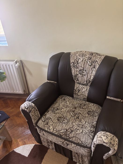 De vanzare coltar extensibil+Fotoliu