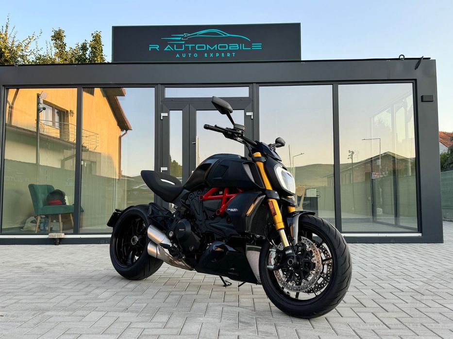 Ducati Diavel Ducati Diavel 1260S, Black Stealth, 2 ani Garantie