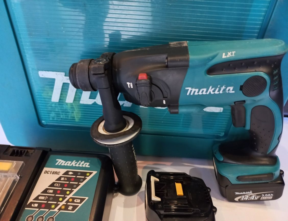 Перфоратор Акумулаторен Makita BHR162