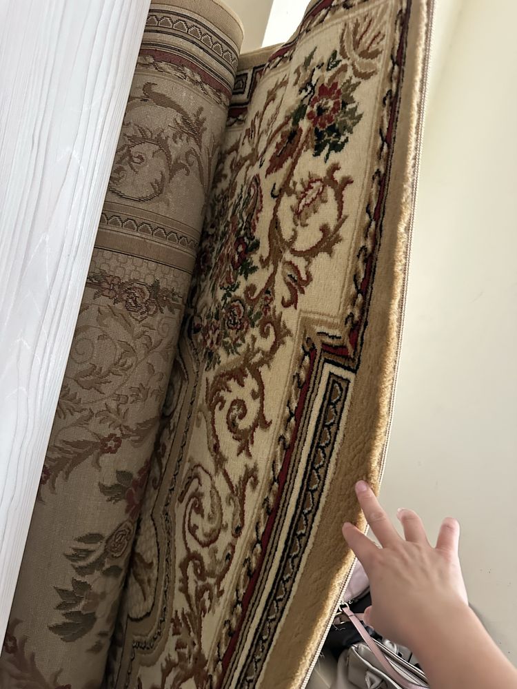 Палас бу в отличном состоянии