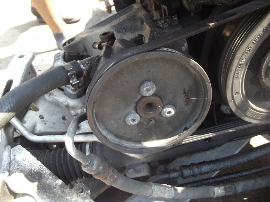Pompa Servo BMW 2.0 E90 E91 E92 E93 E87 seria 1 seria 3 X3 E60 seria 5