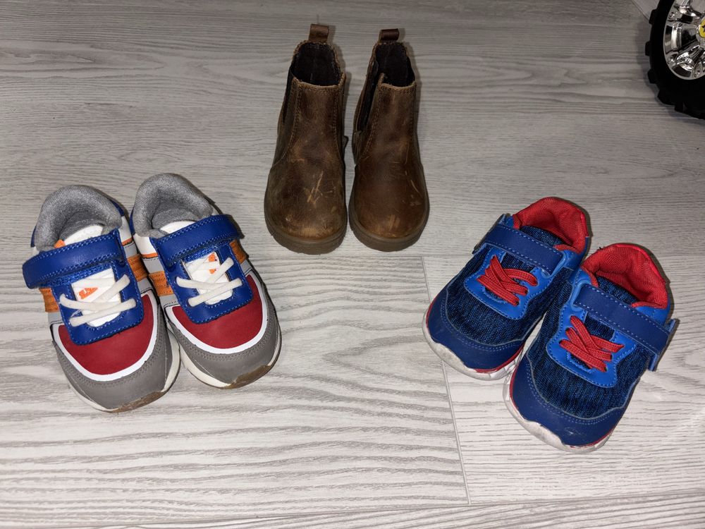 Детски обувки 22 номер и 25 номер Adidas, Zara, Mayoral