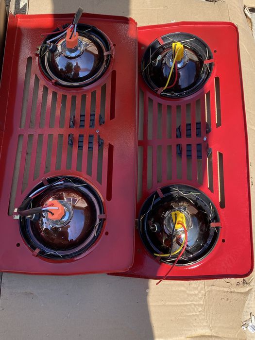 grila masca cu faruri rotunde pentru 445 550 640