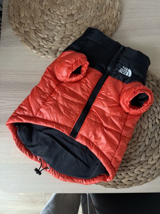 Яке за куче подобно the north face