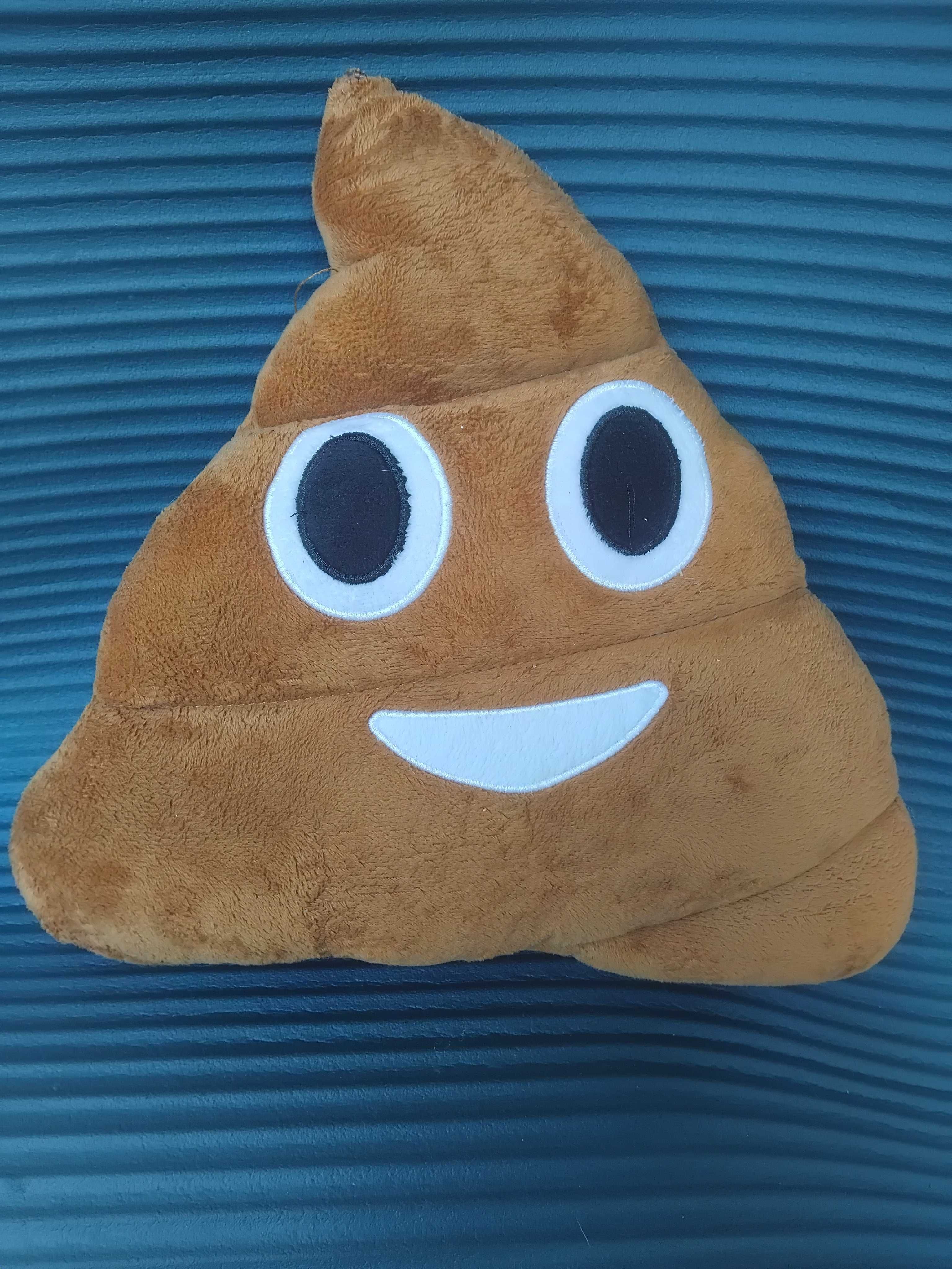 Emoji / Емотикон голяма плюшена играчка
