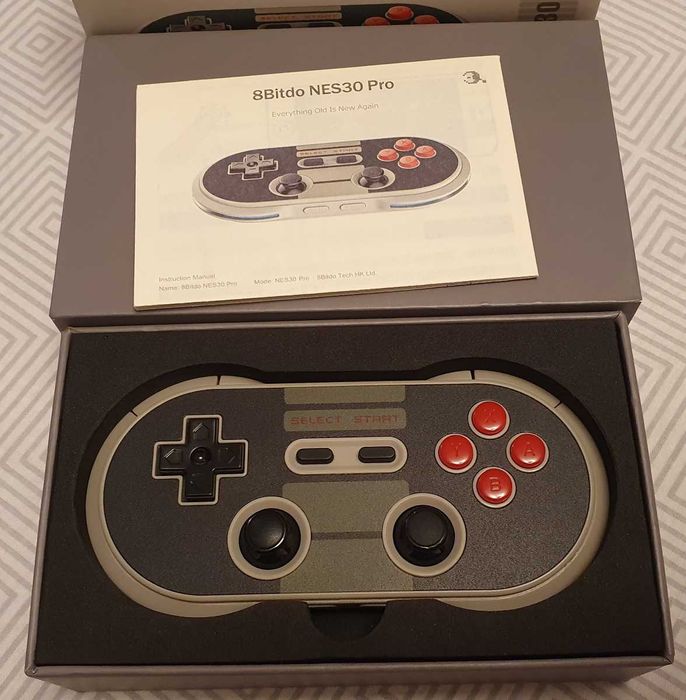 Геймпад 8Bitdo NES30 Pro