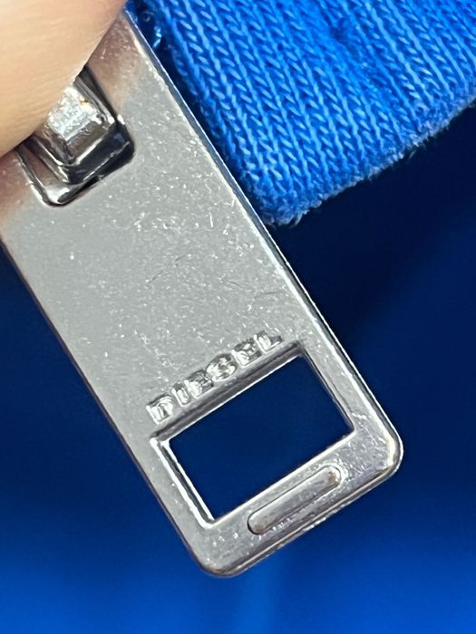 Оригинален diesel суичер L