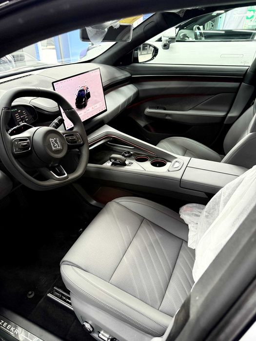 zeekr 001 eng fulli srochna !!!