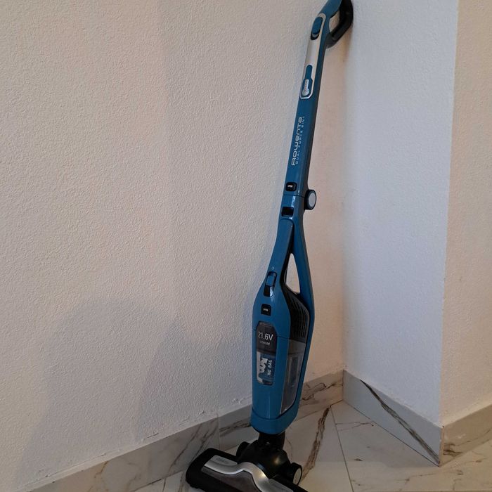 Безкабелна прахосмукачка ROWENTA Dual force 2in1