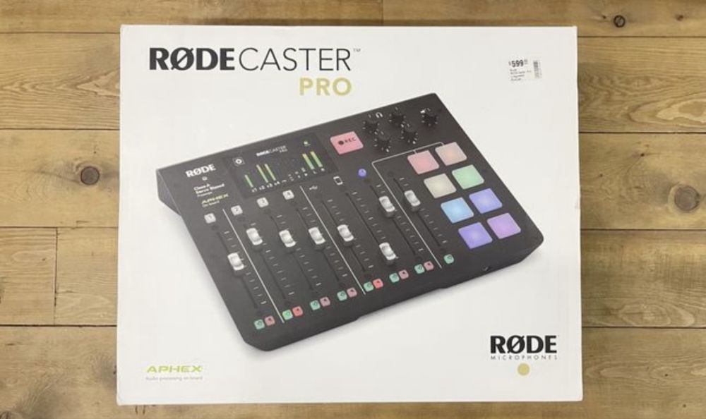 Цифровая студия Rodecaster Pro