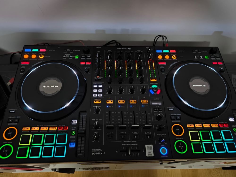 DJ Controller Pioneer DDJ FLX 10