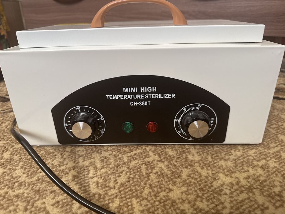 GuliCristal CH-360T сухожаровой шкаф электрический(стерилизатор)