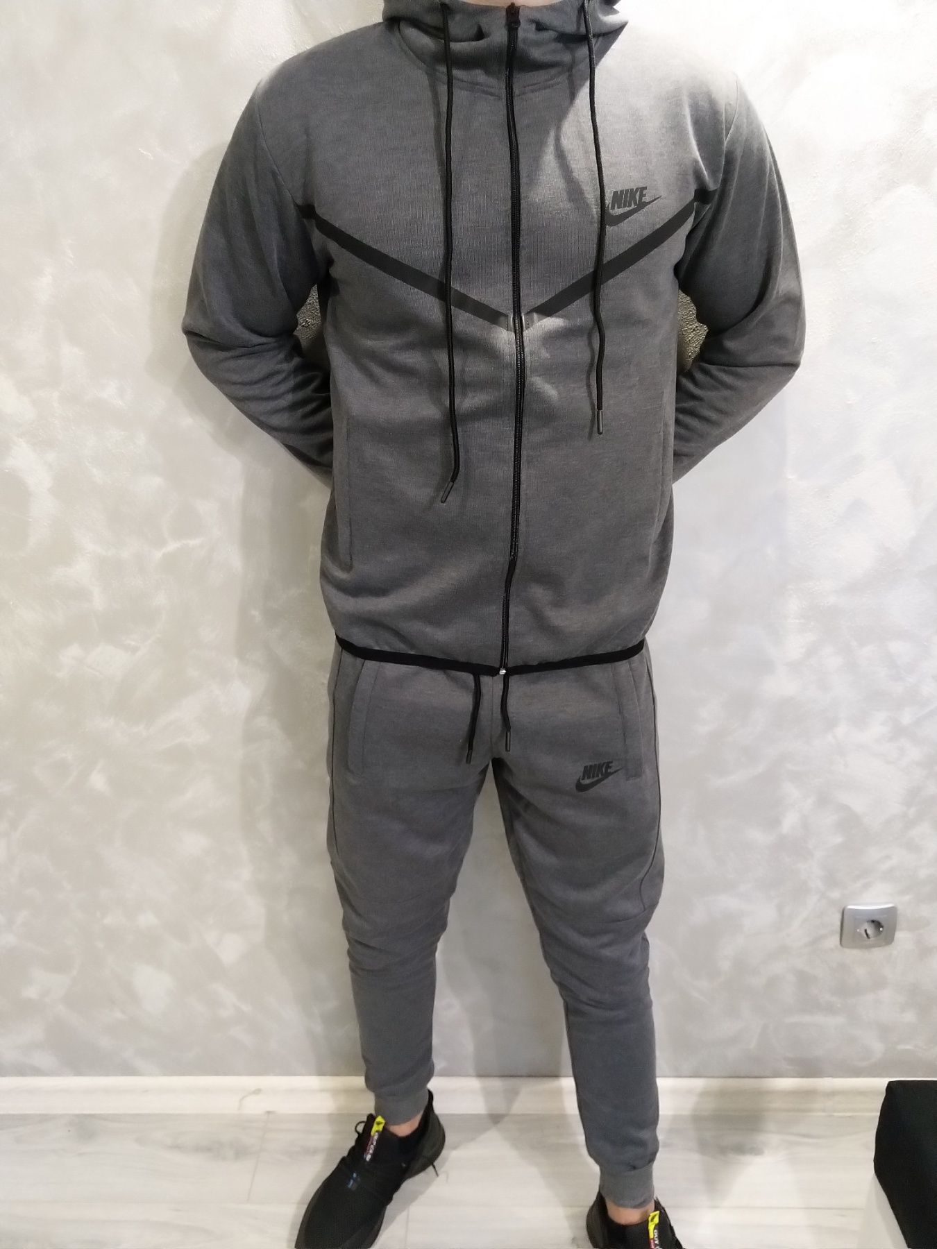 Спортен екип Nike Tech Fleece